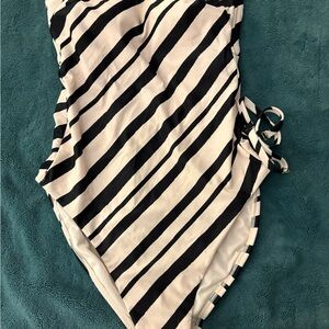 Shade & Shore Black and White Striped One Piece Swimsuit